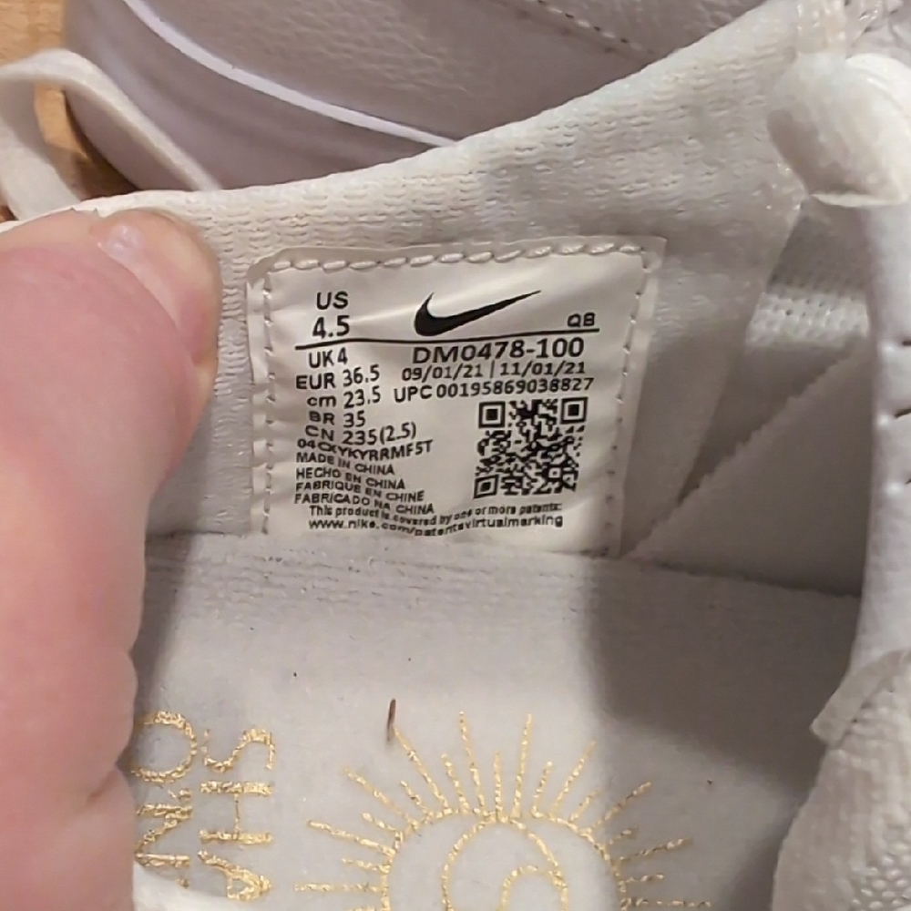 Nike White and Gold Minimalist Sneakers - Picture 2 of 7
